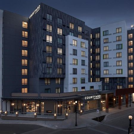 Courtyard By Marriott Nanaimo Hotel Buitenkant foto