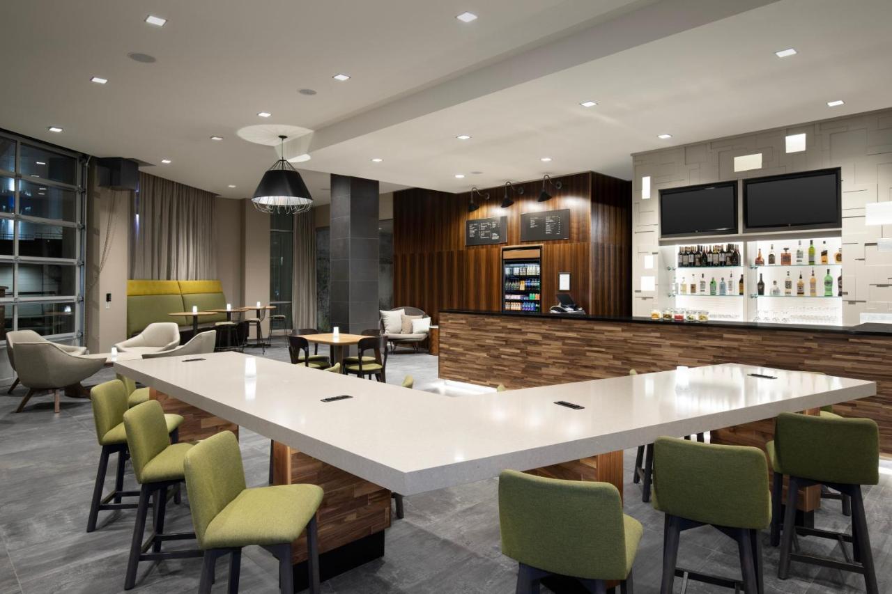 Courtyard By Marriott Nanaimo Hotel Buitenkant foto