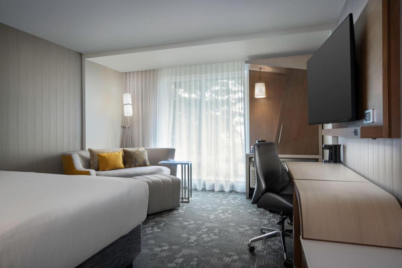 Courtyard By Marriott Nanaimo Hotel Buitenkant foto