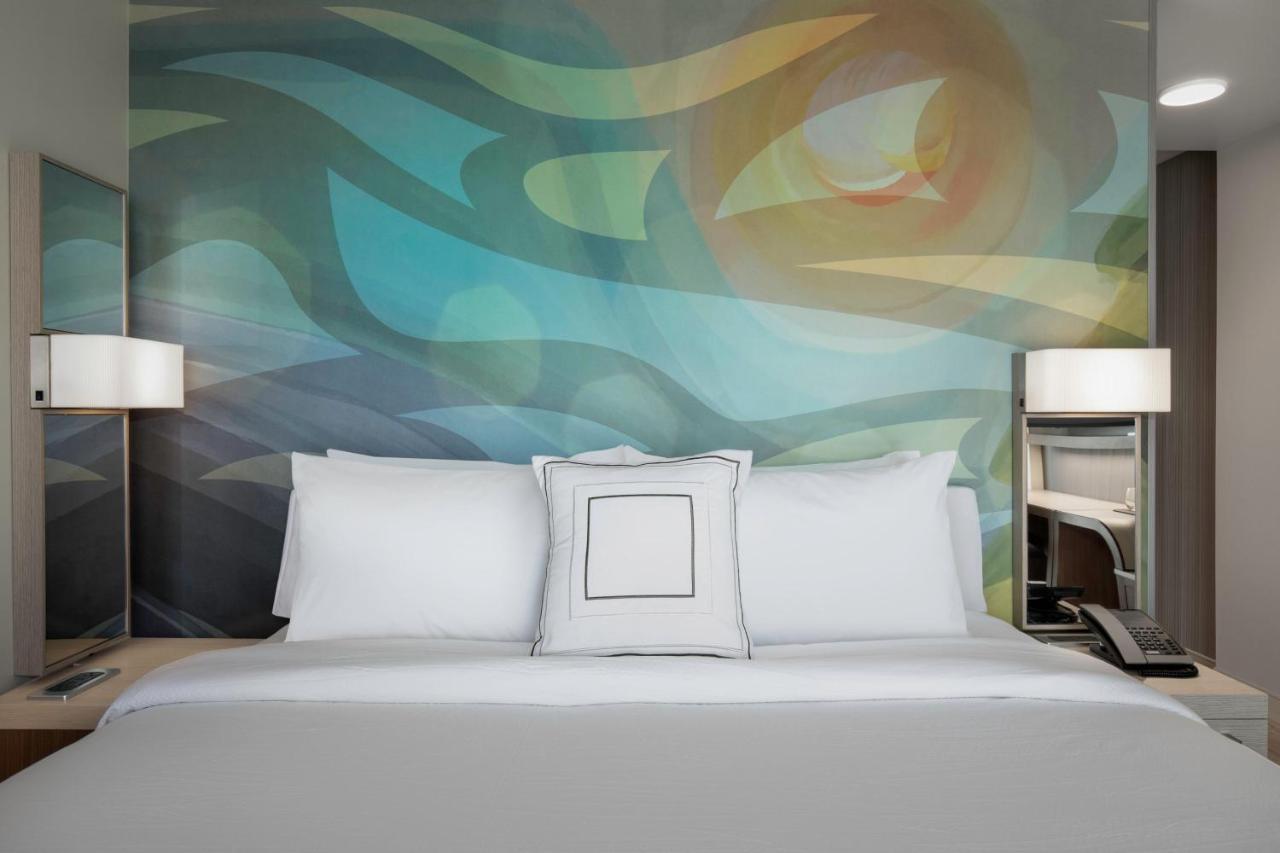 Courtyard By Marriott Nanaimo Hotel Buitenkant foto